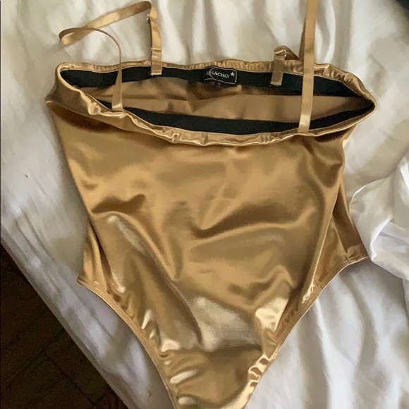 Gold shimmered body suit - Picture 3 of 4